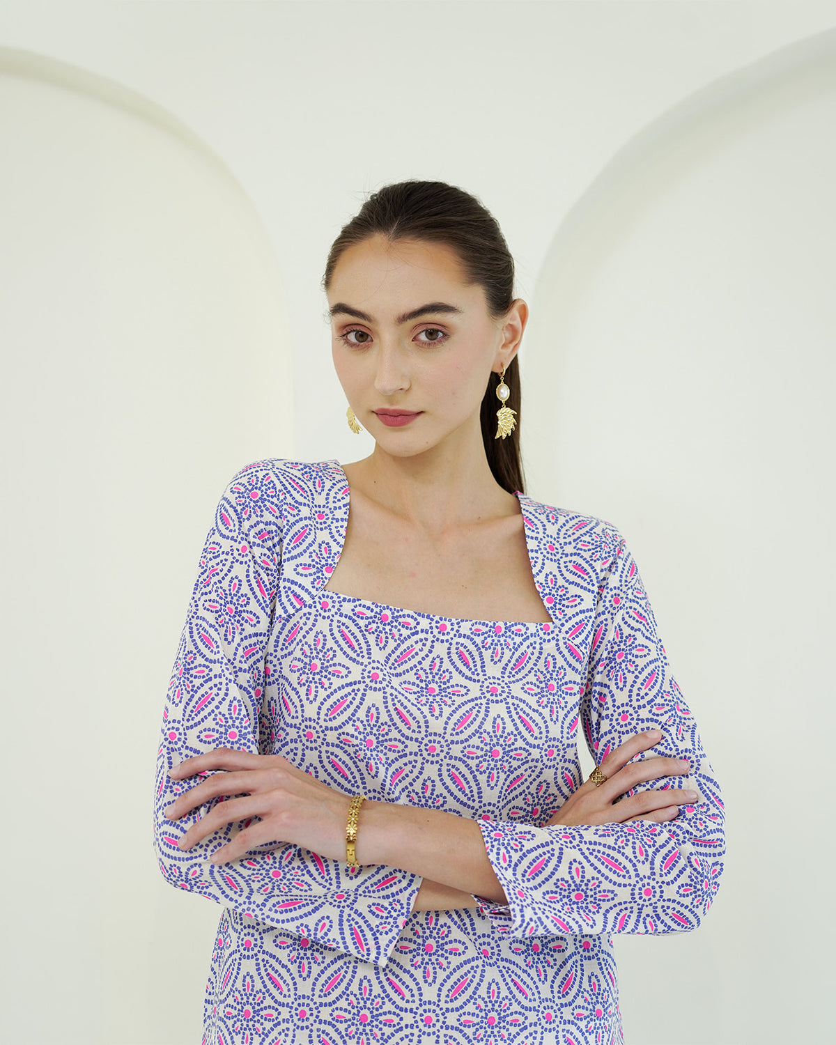 Vrinda - Blue & Pink Bandhani Print Cotton Kurta