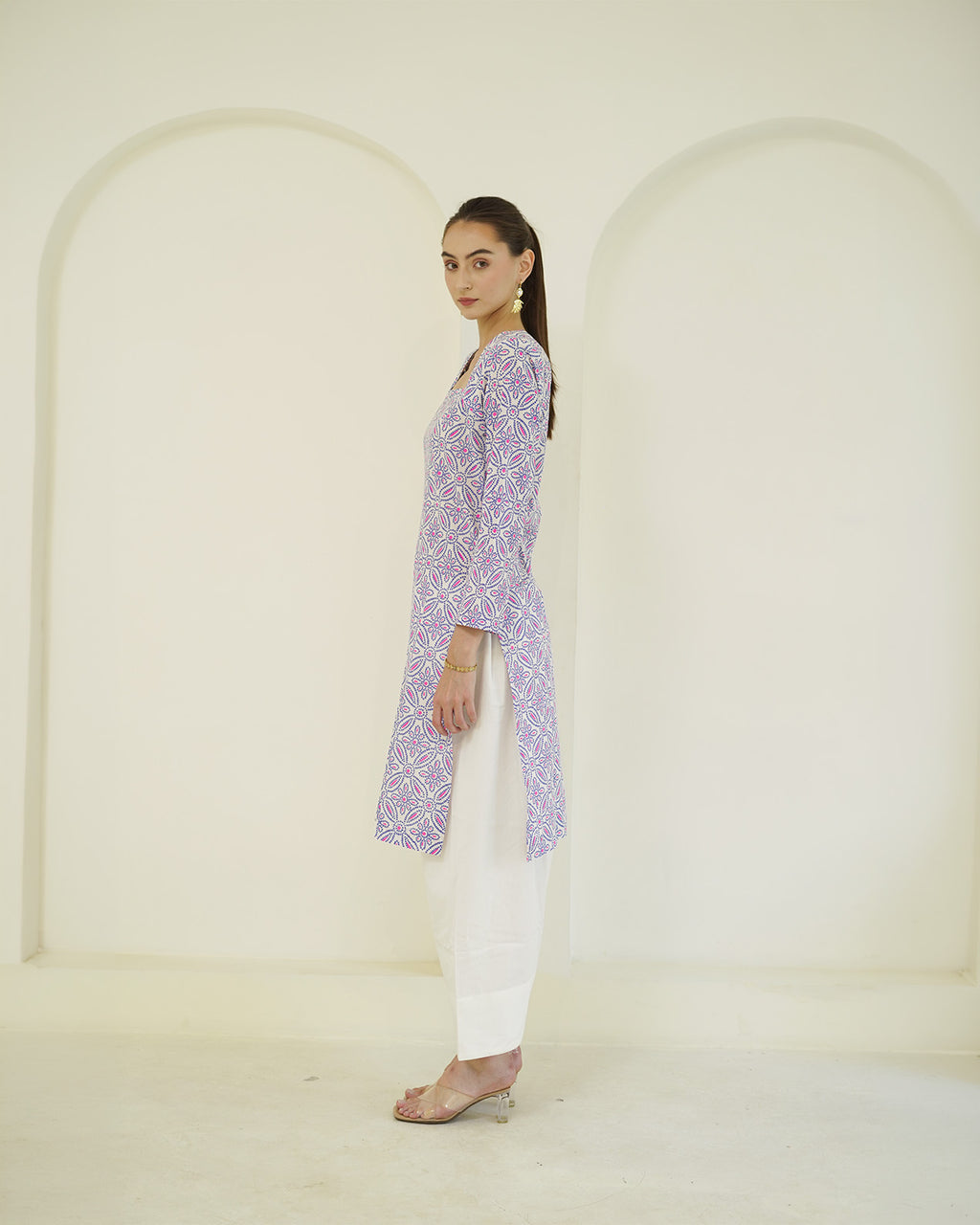 Vrinda - Blue & Pink Bandhani Print Cotton Kurta