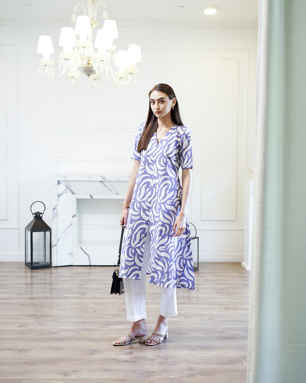 Madhavi - Indigo & Ivory Abstract Leaf Print Kurta Set