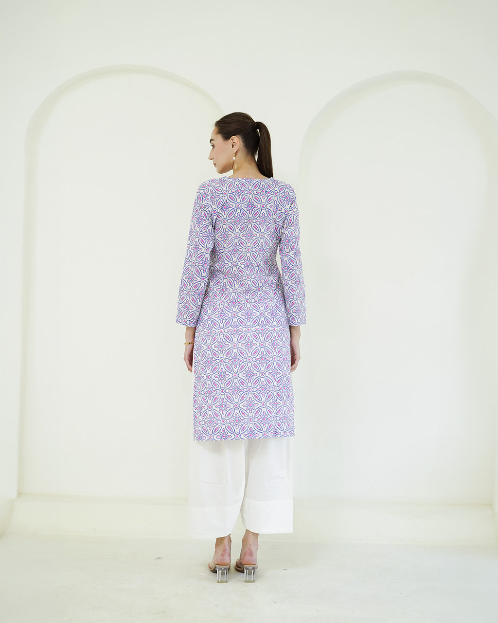 Vrinda - Blue & Pink Bandhani Print Cotton Kurta