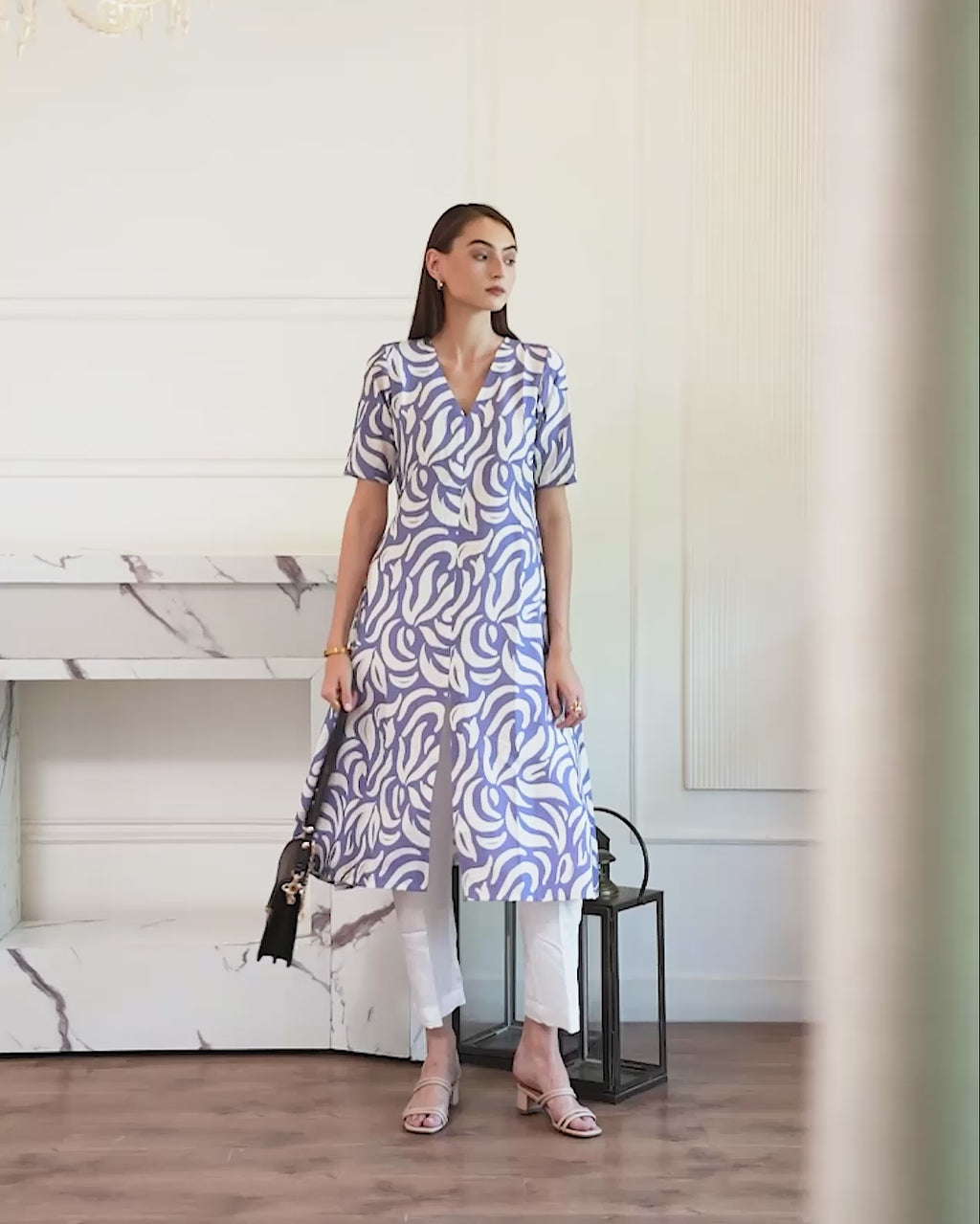 Madhavi - Indigo & Ivory Abstract Leaf Print Kurta Set