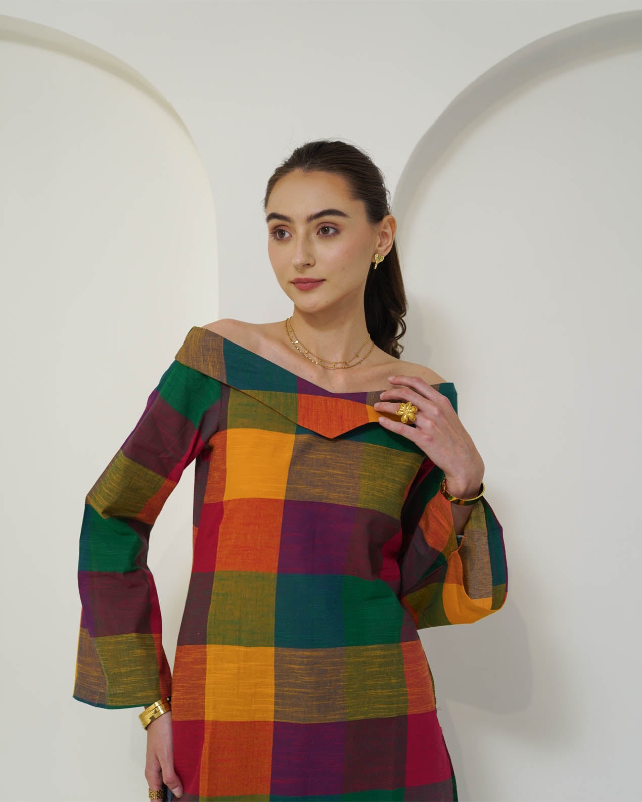 Dayita - Multicolour Checks Handloom Cotton Kurta with Portrait Collar